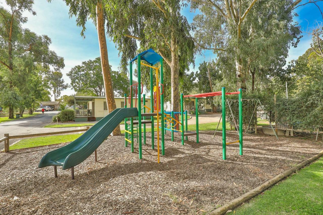 Rivergardens Holiday Park Mildura Gol Gol Bagian luar foto